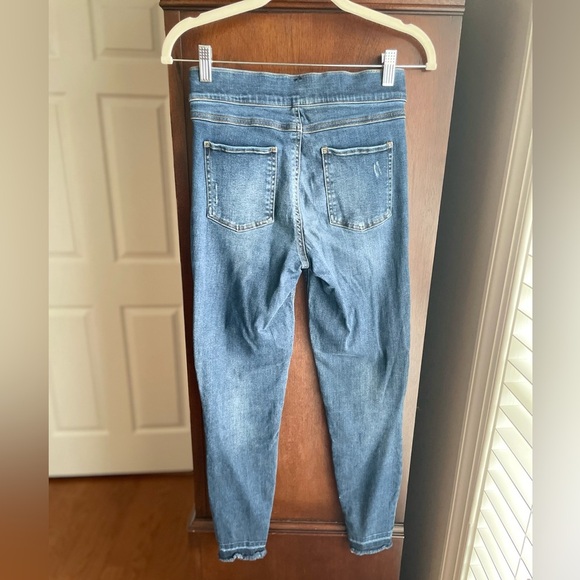 SPANX Distressed Jeans - Picture 7 of 10